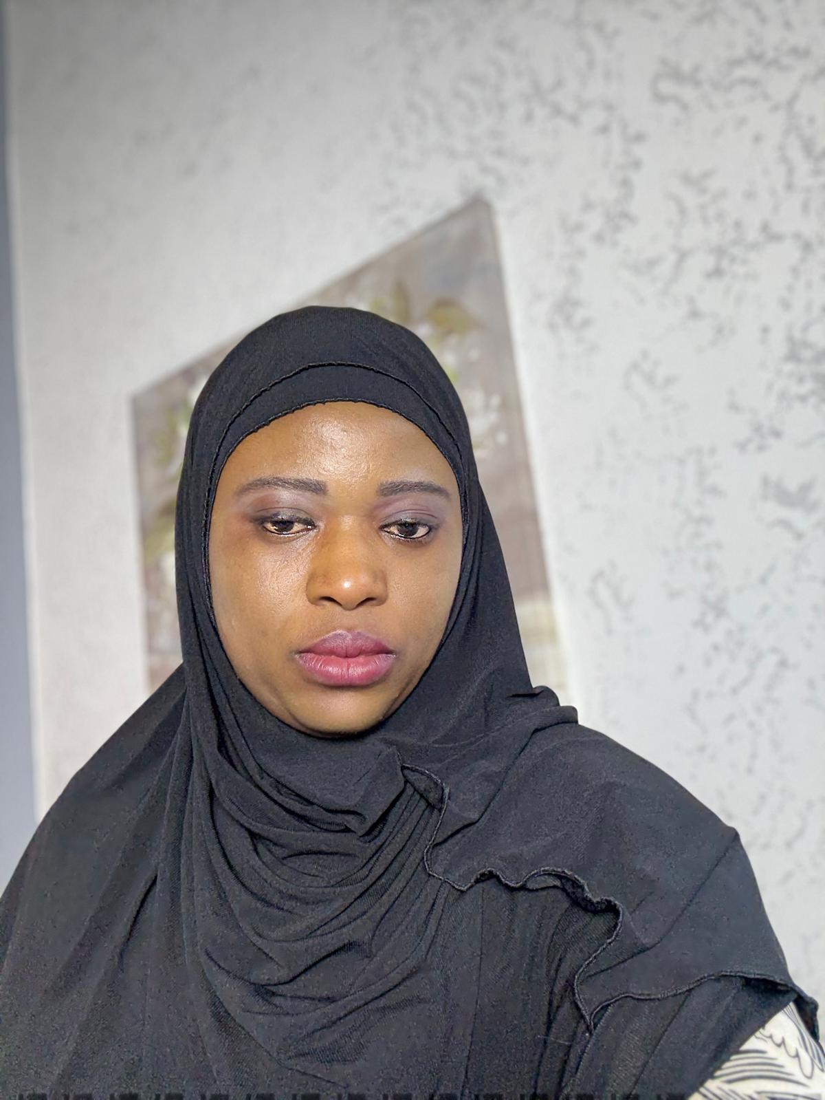 Black two ways effortless knit hijab - Image 3