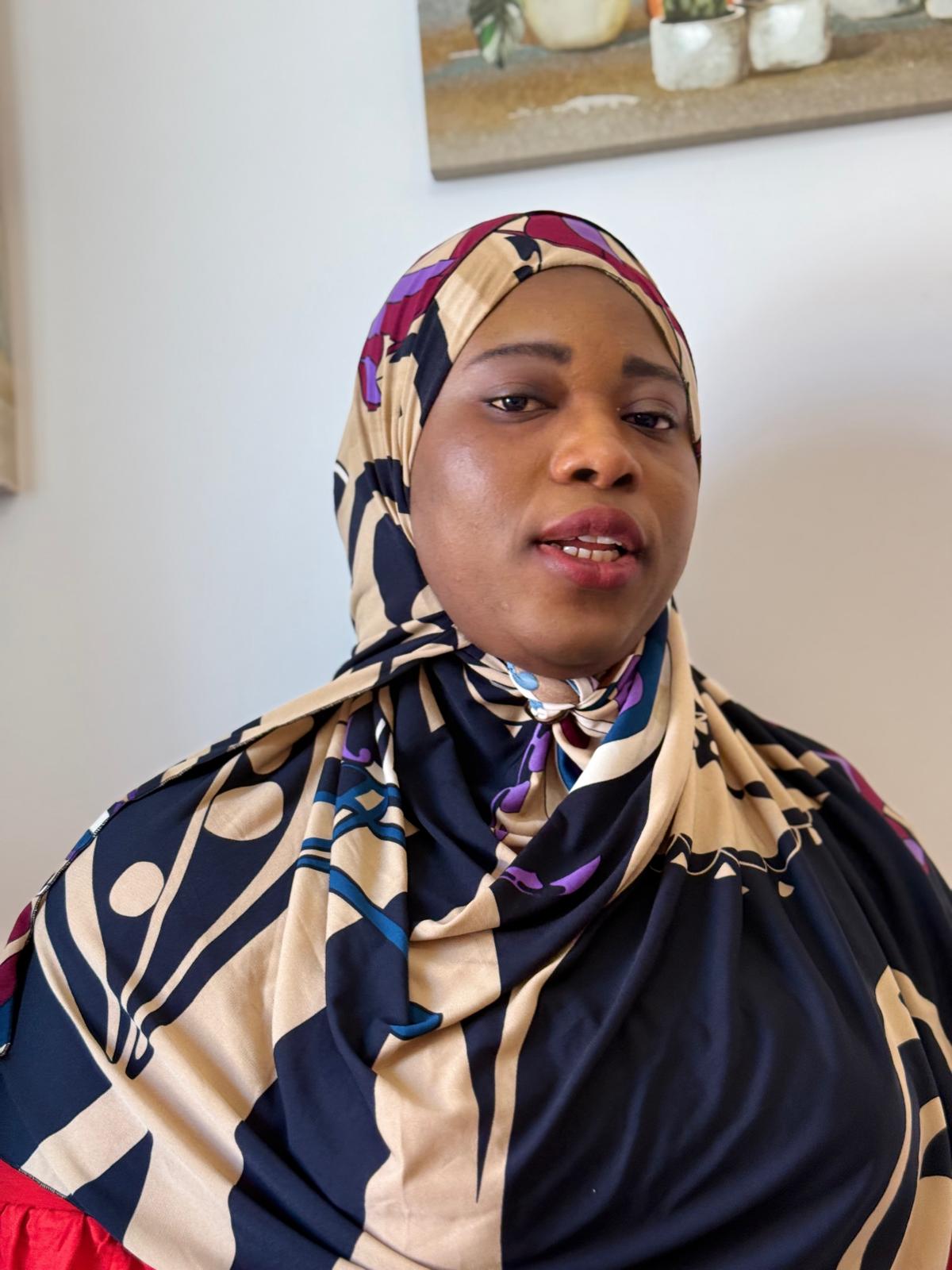 Pattern purple effortless hijab - Image 2