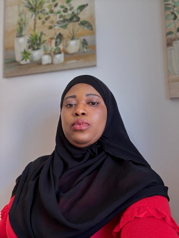 Black Robia Hijab - Image 2